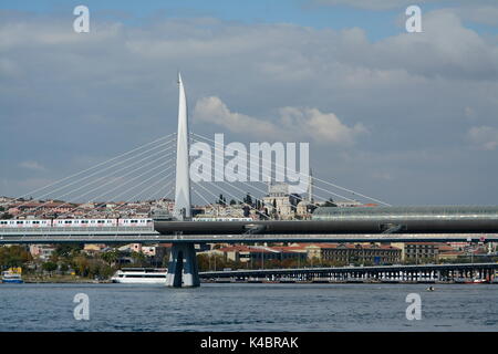 Blick von Bayoglu zum Golden Horn, Istanbul Stockfoto