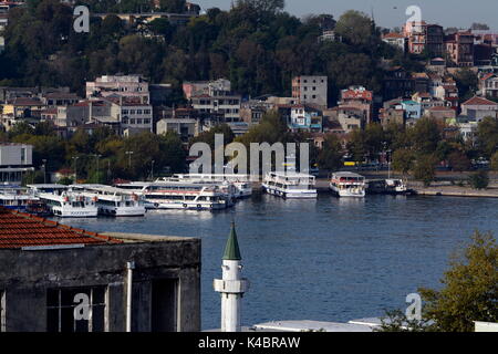 Blick von Bayoglu zum Golden Horn, Istanbul Stockfoto