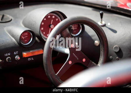 ABARTH - klassische Rennwagen Dash Stockfoto