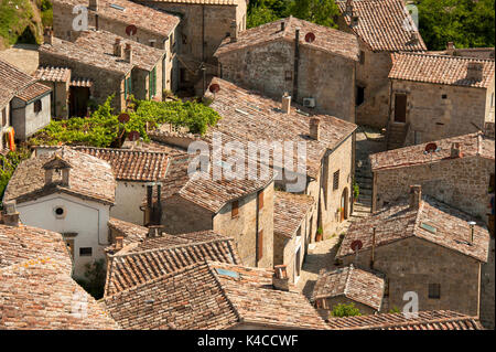 Sorano, Stadt des Mittelalters, Provinz Grosseto In der Toskana, Gebäude der Tuff Stein, Toskana, Italien Stockfoto