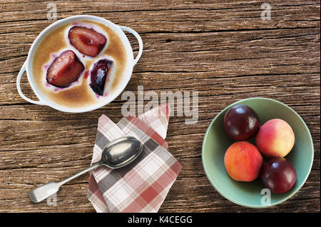 Pfirsich und Pflaume Süße Stockfoto