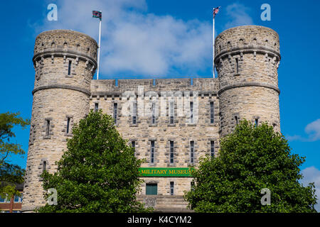 Die Türme der Halten in Dorchester, Dorset. Die jetzt halten Häuser das Militärmuseum für Devon und Dorset. Stockfoto