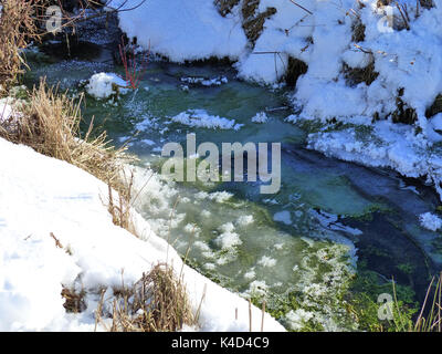 Winter in Ampermoss, River Valley Fen in der Nähe Ammersee in Oberbayern Stockfoto