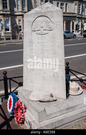 WEYMOUTH, Großbritannien - 15. AUGUST 2017: Ein Denkmal Denkmal auf Weymouth direkt am Meer, zum Gedenken an den Anzac freiwilliger Truppen, die nach der Aktion in Gallipoli Pass Stockfoto