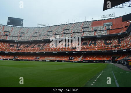 Valencia, Spanien - 28. August 2017: Die Ansicht von Valencia CF steht an Stadium Mestalla Stockfoto