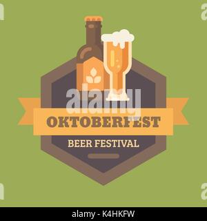Oktoberfest flachbild Abbildung Abzeichen. Bier Flasche Bier und Glas. Beer fest Banner Stock Vektor