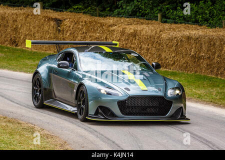 2017 Aston Martin Vantage AMR Pro Am Goodwood Festival 2017 von Geschwindigkeit, Sussex, UK. Stockfoto