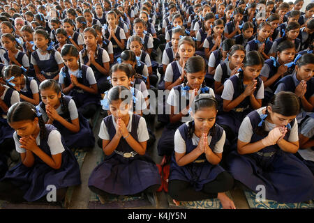 Sandipani Muni Schule für bedürftige Mädchen laufen durch die Nahrung für das Leben, Vrindavan, Uttar Pradesh, Indien, Asien Stockfoto