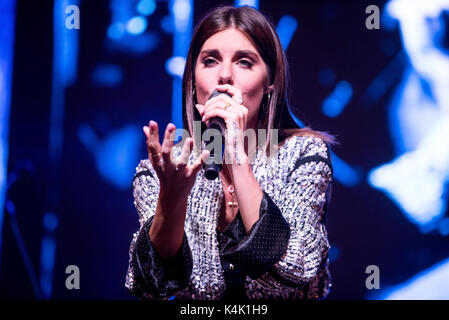 Carmagnola, 5 semptmber 2017, der italienischen Sängerin Bianca Atzei führt in Carmagnola während des traditionellen "Fiera del peperone 'Credit: Alberto Gandolfo/Alamy leben Nachrichten Stockfoto