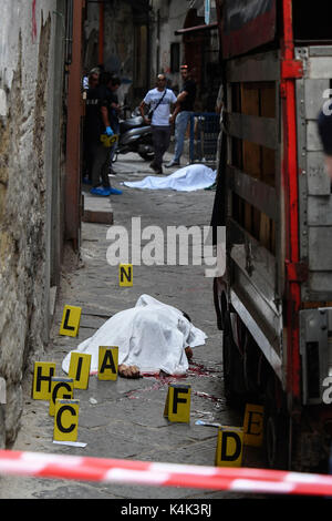 Neapel, Italien. 6. September 2017. Zwei Mord der Camorra in Neapel, die Opfer Edoardo Amoruso Schwager des Giuliano Brüder, der ehemalige Chef der Forcella ist Salvatore Dragonetti Credit: Unabhängige Fotoagentur Srl/Alamy leben Nachrichten Stockfoto