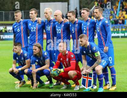 Reykjavik, Island. 5. September 2017. Spieler von Island National Football Team für ein Gruppenfoto vor der FIFA WM 2018-Qualifikationsspiel gegen die Ukraine mit Laugardalsvollur Stadion in Reykjavik, Island darstellen. Credit: Oleksandr Prykhodko/Alamy leben Nachrichten Stockfoto