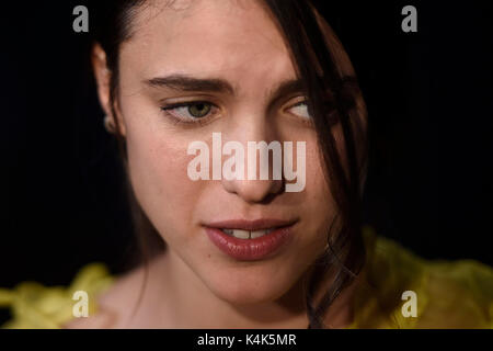 Margaret Qualley bei einem Sommerfest der Signatur" Kenzo Welt' in Madrid am Mittwoch, 06. September 2017. Stockfoto