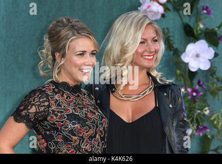 London, Großbritannien. 06 Sep, 2017. Cici Coleman, Laura Tott, Mutter! - UK Film Premiere, Leicester Square, London, UK, 06. September 2017, Foto von Richard Goldschmidt Credit: Rich Gold/Alamy leben Nachrichten Stockfoto