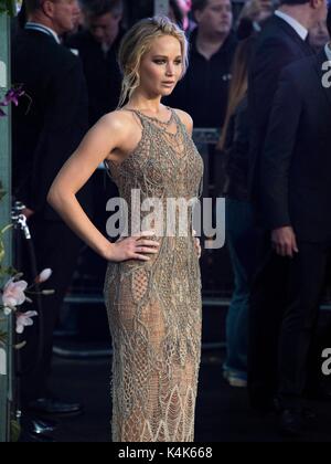 London, Vereinigtes Königreich von Großbritannien und Nordirland. 06 Sep, 2017. Jennifer Lawrence besucht Mutter! UK Premiere - London, England (06.09.2017) | Verwendung der weltweiten Kredit: dpa/Alamy leben Nachrichten Stockfoto