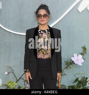 London, Grossbritannien. September 2017. Salma Hayek nimmt MUTTER auf! UK Premiere - London, England (06/09/2017) Verwendung weltweit/picture Alliance Quelle: dpa/Alamy Live News Stockfoto