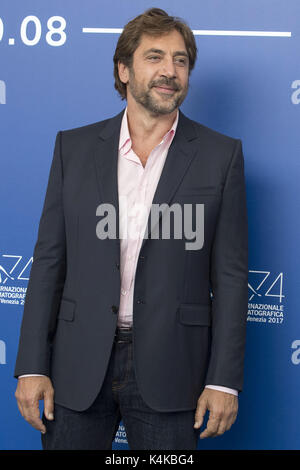 Venedig, Italien. 06 Sep, 2017. Javier Bardem während der "Lieben Pablo' Fotoshooting auf dem 74. Internationalen Filmfestival von Venedig im Palazzo del Casino on September 06, 2017 in Venedig, Italien | Verwendung weltweit/picture Alliance Quelle: dpa/Alamy leben Nachrichten Stockfoto