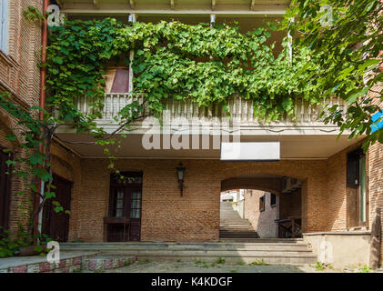 Schöne Straßen und Häuser der Stadt Sighnaghi Kacheti Georgien. Sighnaghi genannt die Stadt der Liebe Stockfoto