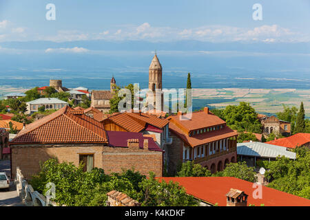 Schöne Straßen und Häuser der Stadt Sighnaghi Kacheti Georgien. Sighnaghi genannt die Stadt der Liebe Stockfoto