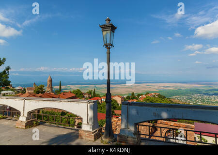 Schöne Straßen und Häuser der Stadt Sighnaghi Kacheti Georgien. Sighnaghi genannt die Stadt der Liebe Stockfoto