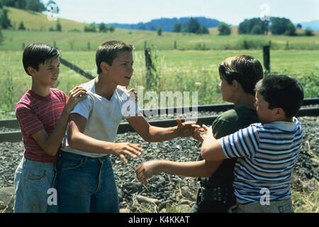 STAND BY ME (1986) Wil Wheaton River Phoenix Corey Feldman, Jerry O'CONNELL ROB REINER (DIR) Columbia Pictures/MOVIESTORE COLLECTION LTD. Stockfoto