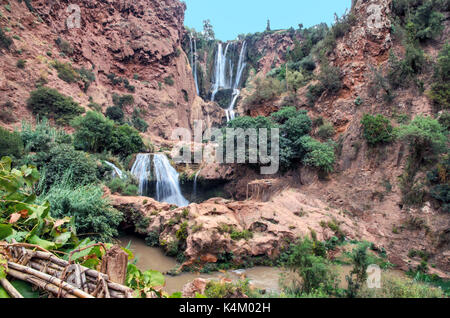 In Marokko Ouzoud Wasserfall Stockfoto