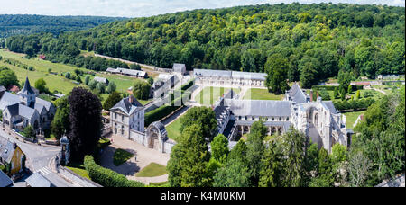 Frankreich, seine-Maritime (76), Parc naturel régional des Boucles de la seine normande, Rives-en-seine, Saint-Wandrille-Rançon, l'abbaye Saint-Wandrille Stockfoto