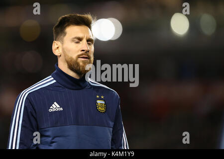 BUENOS AIRES, ARGENTINIEN - September 2017 - Lionel Messi, bevor das Spiel beginnt Stockfoto