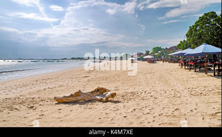 Jimbaran Beach auf Bali, Indonesien Stockfoto