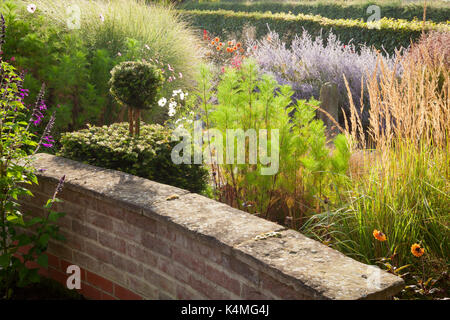 Brightwater Gärten, Saxby, Lincolnshire, Großbritannien. Sommer, August 2017. Stockfoto