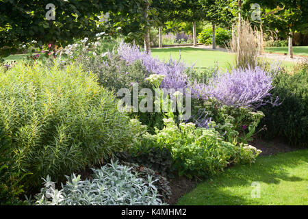 Brightwater Gärten, Saxby, Lincolnshire, Großbritannien. Sommer, August 2017. Stockfoto