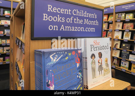 AmazonBooks auf W. 34th Street, New York, USA Stockfoto