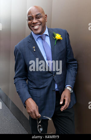 Ainsley Harriott an der Melbourne Cup, 6. November 2012. Stockfoto