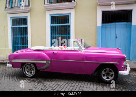Jahrgang 1953 Chevrolet, La Habana Vieja, UNESCO-Weltkulturerbe, Havanna, Kuba, Karibik, Mittelamerika Stockfoto