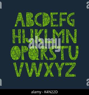 Süß und bunten kindlichen Hand englische Alphabet gezeichnet, mit organischen Textur gekritzelt. Stock Vektor