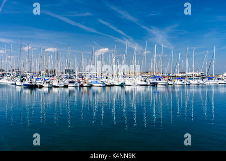 Yachten am Hafen von Howth in Irland Stockfoto