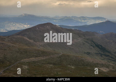 Mount Evans Reisen über 14.000 ft, die höchste Straße in den Vereinigten Staaten. Stockfoto