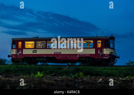 Die tschechische Bahn, Motor Wagen für den Transport von Klasse 810, Tschechische Republik, Europa Stockfoto