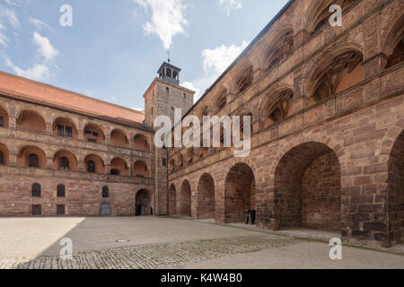 Schöner Hof (Innenhof), Plassenburg, Kulmbach, Bayern, Deutschland Stockfoto