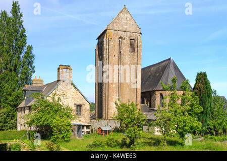 Frankreich, Manche (50), Mortain-Bocage, collégiale Saint-Évroult // Frankreich, Manche, Mortain Bocage, Stiftskirche Saint Evroult Stockfoto