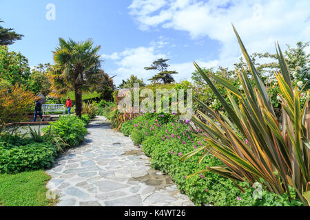 France, Manche (50), Cotentin, Granville, Musée Christian Dior, le jardin // France, Manche, Cotentin Peninsula, Granville, Christian Dior Museum, The Stockfoto