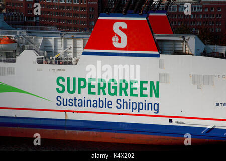 Die Stena Line Fähre Stena Germanica angedockt im Kieler Hafen Norddeutschland Stockfoto