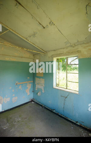 Innenraum eines verlassenen RAF Station in Hampshire, England Stockfoto