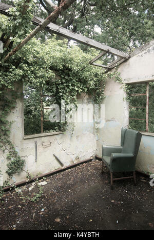Innenraum eines verlassenen RAF Station in Hampshire, England Stockfoto