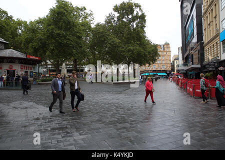 London, UK, 7. September 2017, grauen Himmel über London im Sommer geht zu Ende Quelle: Keith Larby/Alamy leben Nachrichten Stockfoto