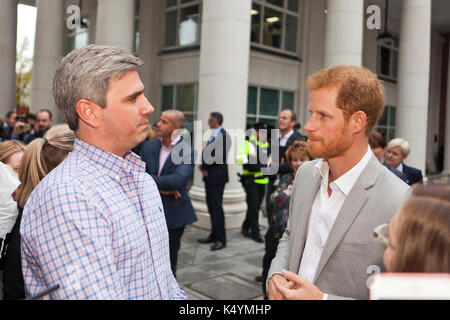 Belfast, UK. 07 Sep, 2017. St Anne's Square, Belfast, Nordirland. Seine königliche Hoheit Prinz Harry zum 9. September 2017. Credit: Bonzo/Alamy leben Nachrichten Stockfoto