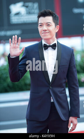 Venedig, Italien. 7. Sep 2017. Schauspieler Wang Yuexin besucht die Premiere des Films 'Engel Weiß tragen" auf dem 74. Filmfestival in Venedig Venedig, Italien, Sept. 7, 2017. Credit: Jin Yu/Xinhua/Alamy leben Nachrichten Stockfoto