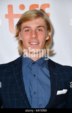 Toronto, Ontario, Kanada. 7. Sep 2017. Kanadische Tennis Player DENIS SHAPOVALOV besucht die "Borg/McEnroe 'Premiere während der 2017 Toronto International Film Festival in der Roy Thomson Hall am 7. September 2017 in Toronto, Kanada Quelle: Igor Vidyashev/ZUMA Draht/Alamy leben Nachrichten Stockfoto