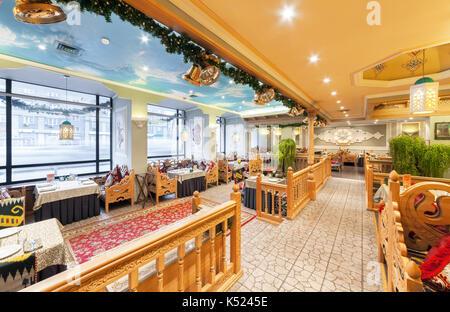 Der Innenraum des Deluxe Restaurant der usbekische Küche - babay Club ...