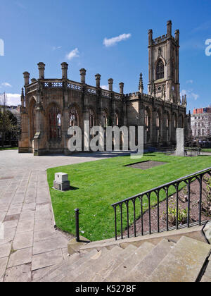 St Lukes, die zerbombte Kirche, Liverpool City Centre. Erbaut zwischen 1811-1832 von John Foster SNR und Sohn. Entkuttet in 1941 Blitz. Jetzt ein Kriegsdenkmal. Stockfoto