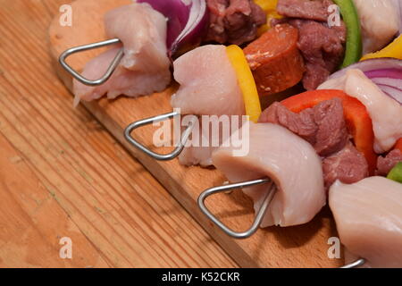 Nahaufnahme von rohem Fleisch fertig zu kochen Stockfoto